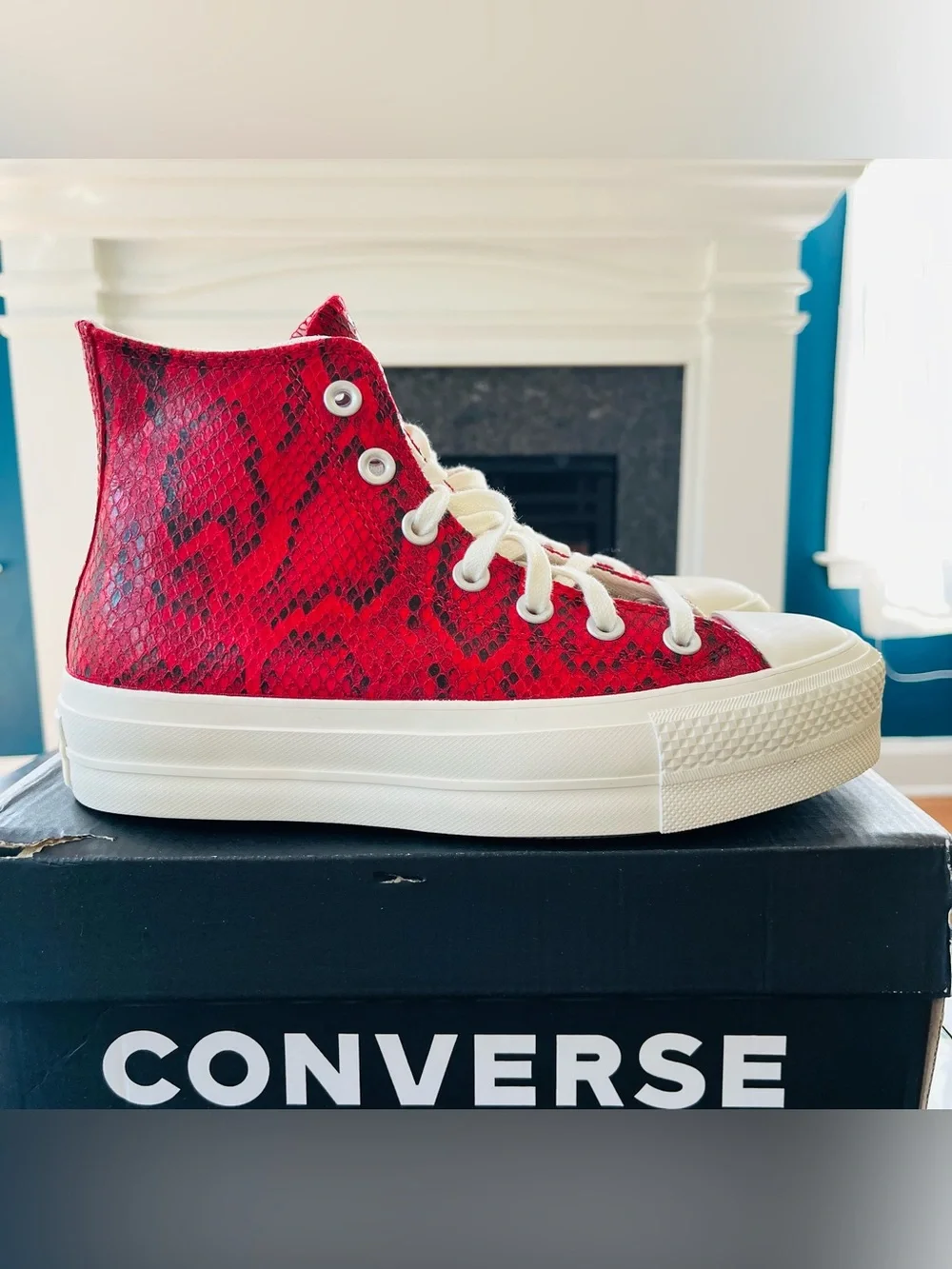 Converse new box